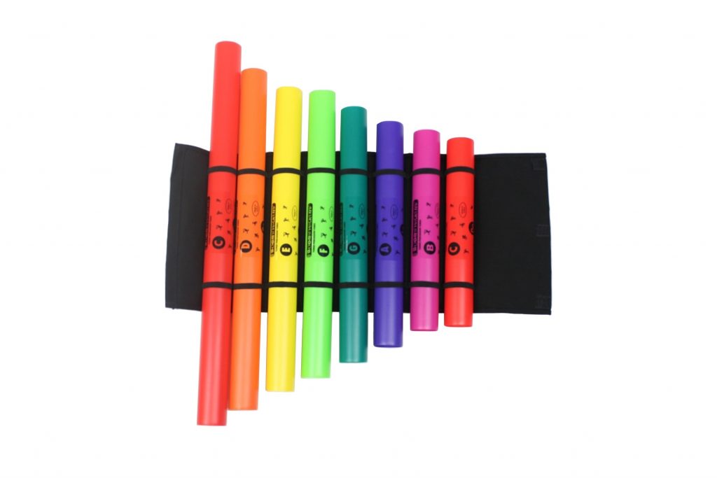 Xylotote - Boomwhackers werden zum Xylophon 8 Xylotote - Abbildung mit Boomwhackers bestückt